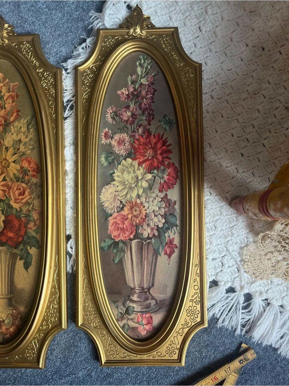 This vintage pair of floral wall art by Cecil Rubino from 1964-Syroco